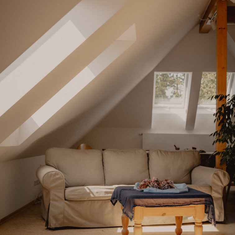 birkenhof-sofa-jugendhilfe-parzival-zentrum-karlsruhe