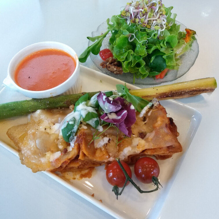 leckeres-essen-content-bild-parzival-zentrum-karlsruhe leckeres-essen-content-bild-parzival-zentrum-karlsruhe